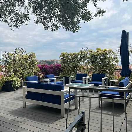 Villa Monaco Border Above Beach Idyllic Position Cap-d’Ail
